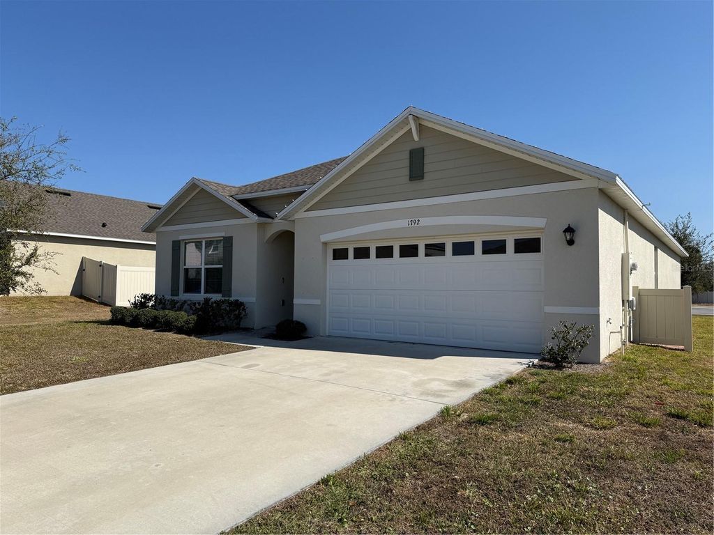 Photo of 1792 Henin Circle, Tavares, FL 32778 (MLS # G5108187)
