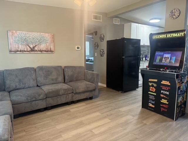 CRESTRIDGE 6TH ADD - Residential Lease