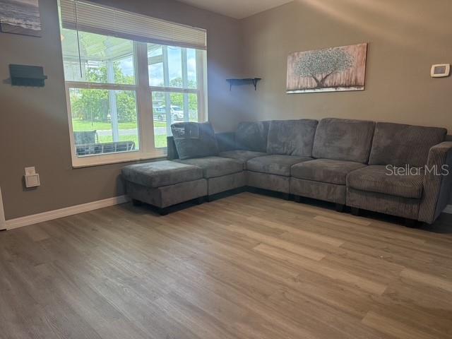 CRESTRIDGE 6TH ADD - Residential Lease