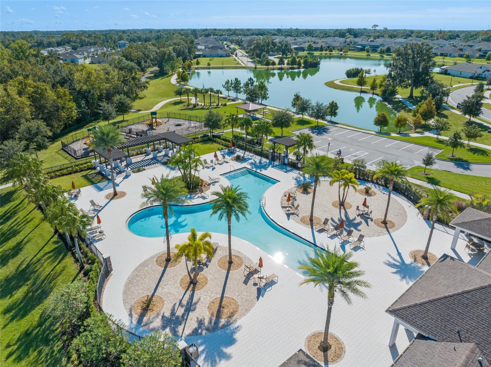 TUSKAWILLA CROSSINGS 60'S - Residential