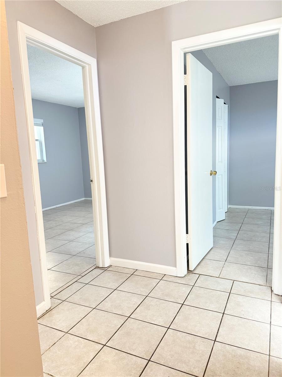 WHITEGATES SUB - Residential Lease