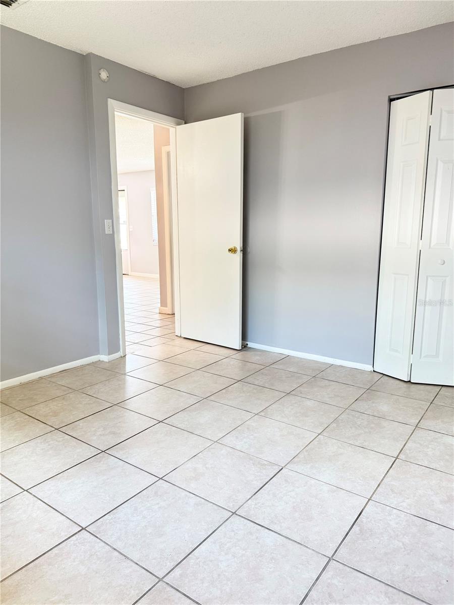 WHITEGATES SUB - Residential Lease