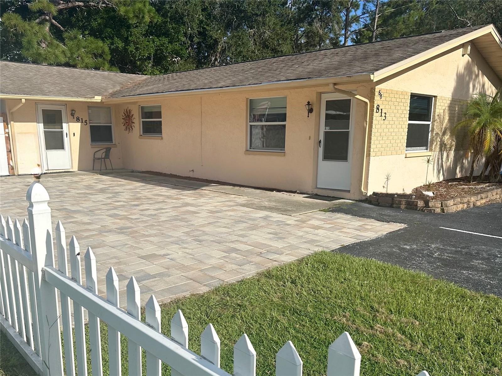 AVAILABLE NOW. Accepts section 8 vouchers. 
Convenient Location off Starkey Road
Welcome to this updated bright and spacious 2 bedroom, 1 bathroom duplex in the heart of Largo. Tucked just off Starkey Road, this home offers a comfortable layout and an unbeatable location close to everything Pinellas County has to offer.