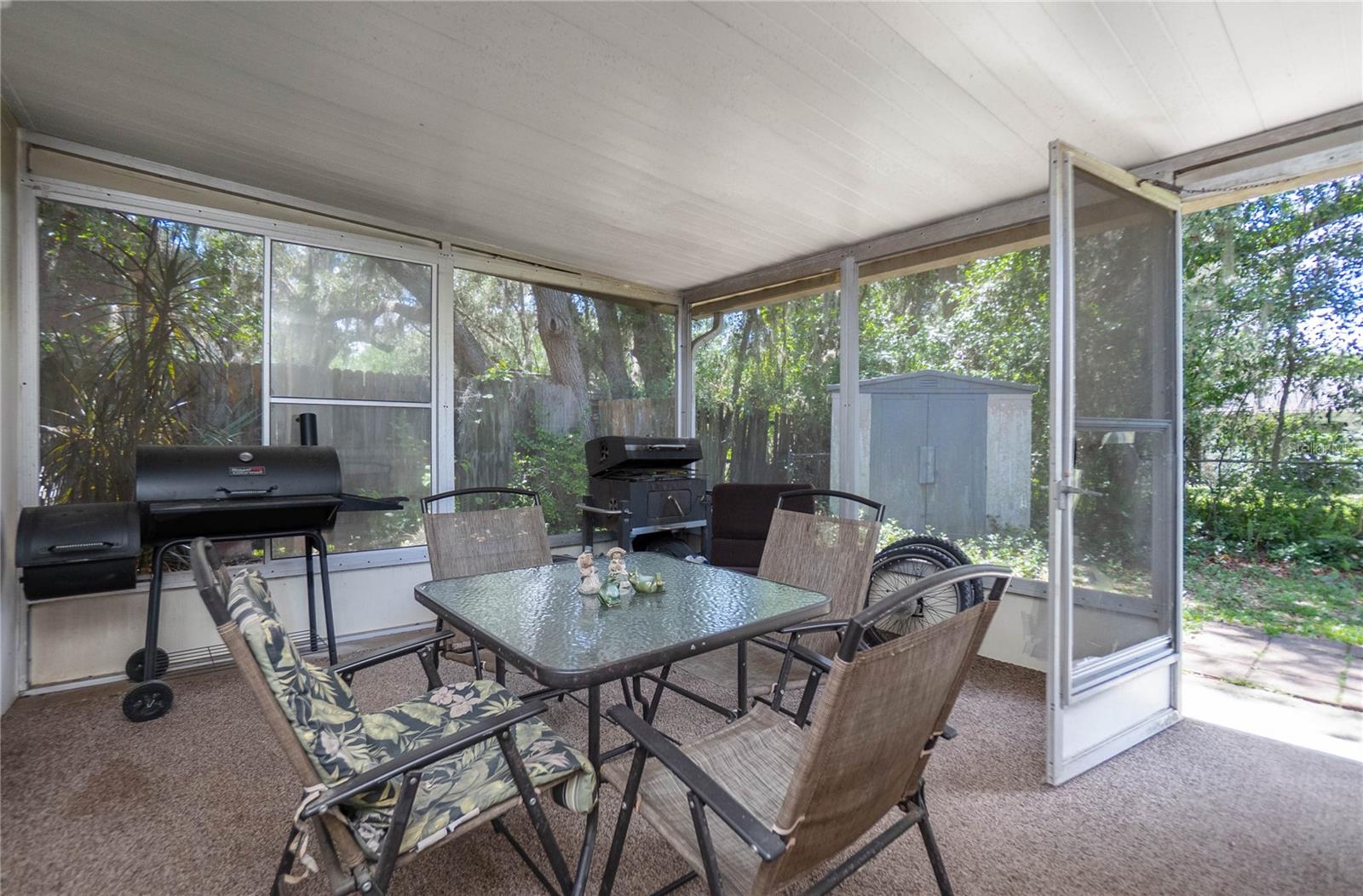 LOCKSHIRE PARK - Residential