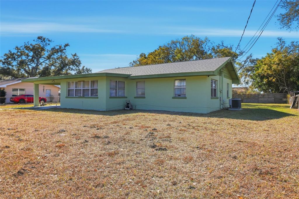 Photo of 4906 9th Street Court E, Bradenton, FL 34203 (MLS # A4682413)