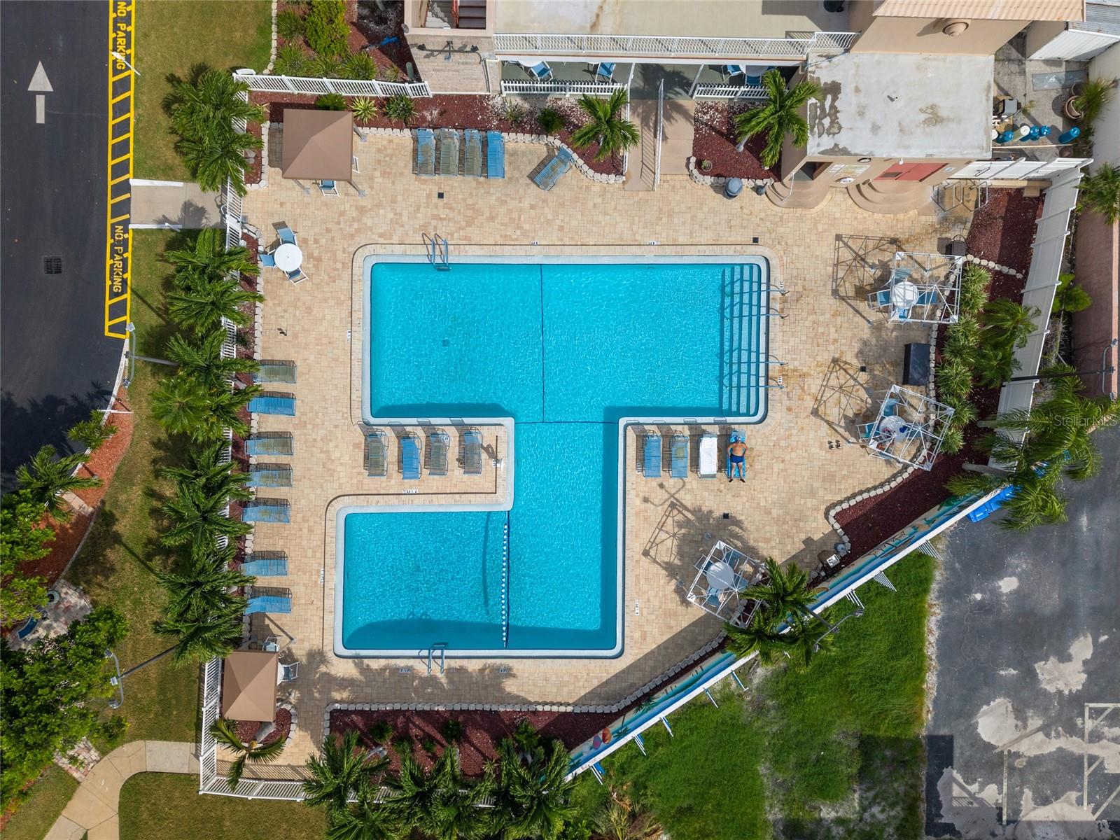 TOWN SHORES OF GULFPORT - Residential