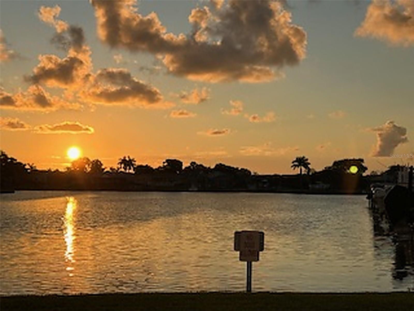 TOWN SHORES OF GULFPORT - Residential