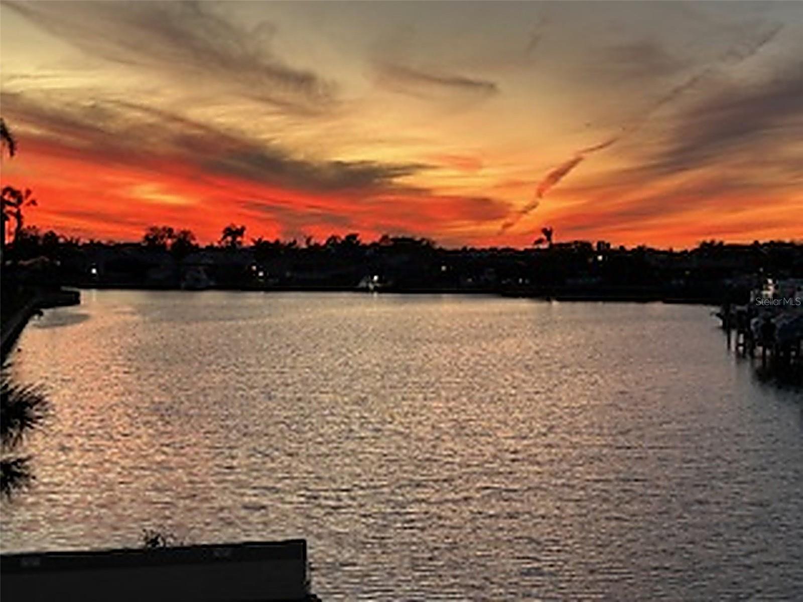 TOWN SHORES OF GULFPORT - Residential