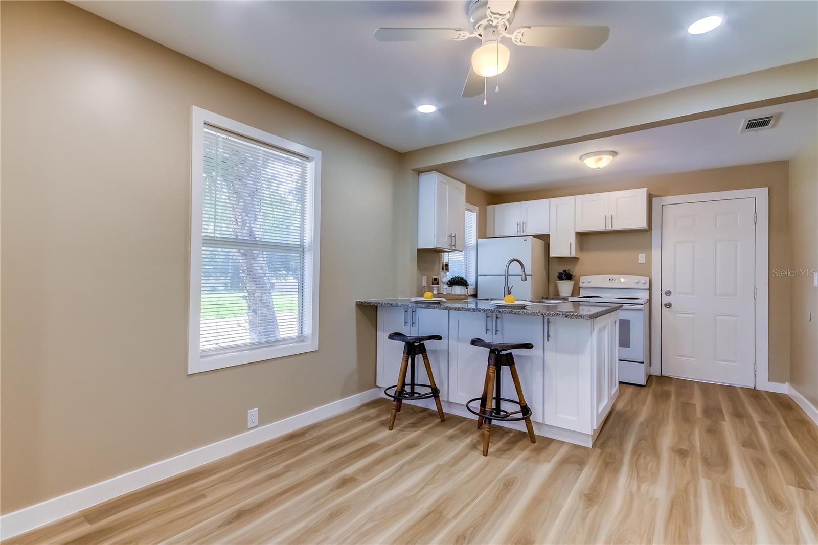 DALYS SUB REV - Residential Lease