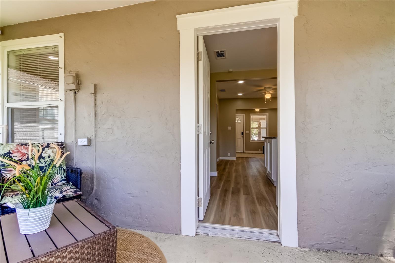 DALYS SUB REV - Residential Lease