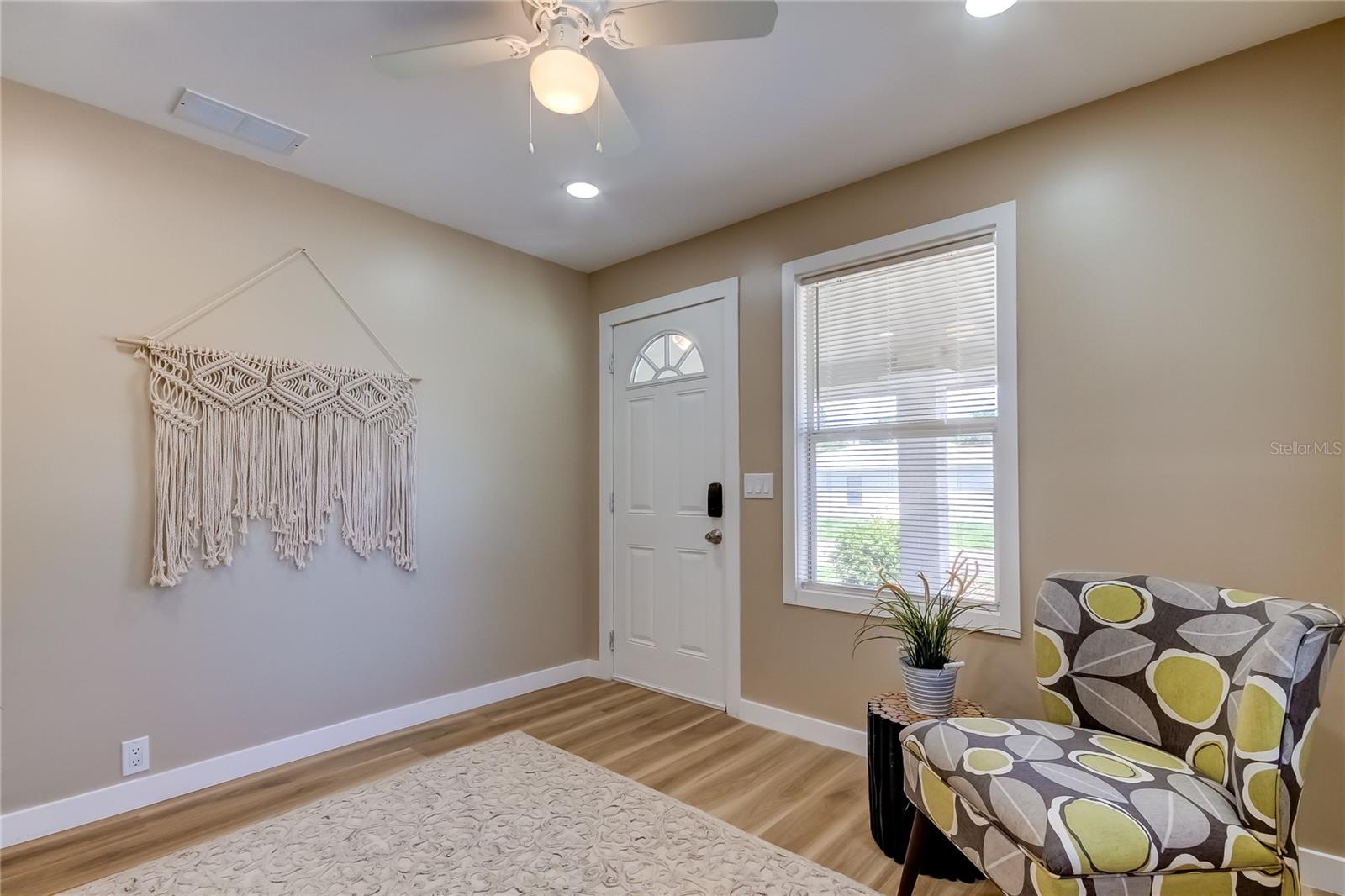 DALYS SUB REV - Residential Lease