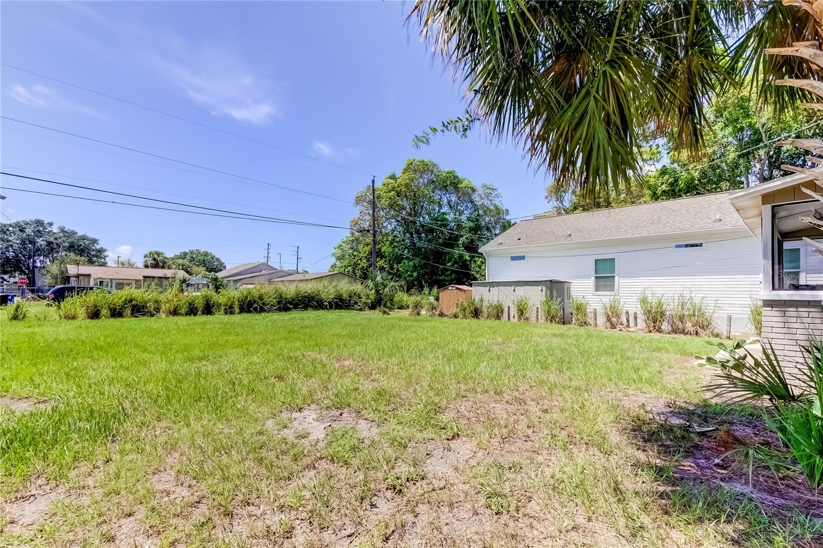 DALYS SUB REV - Residential Lease