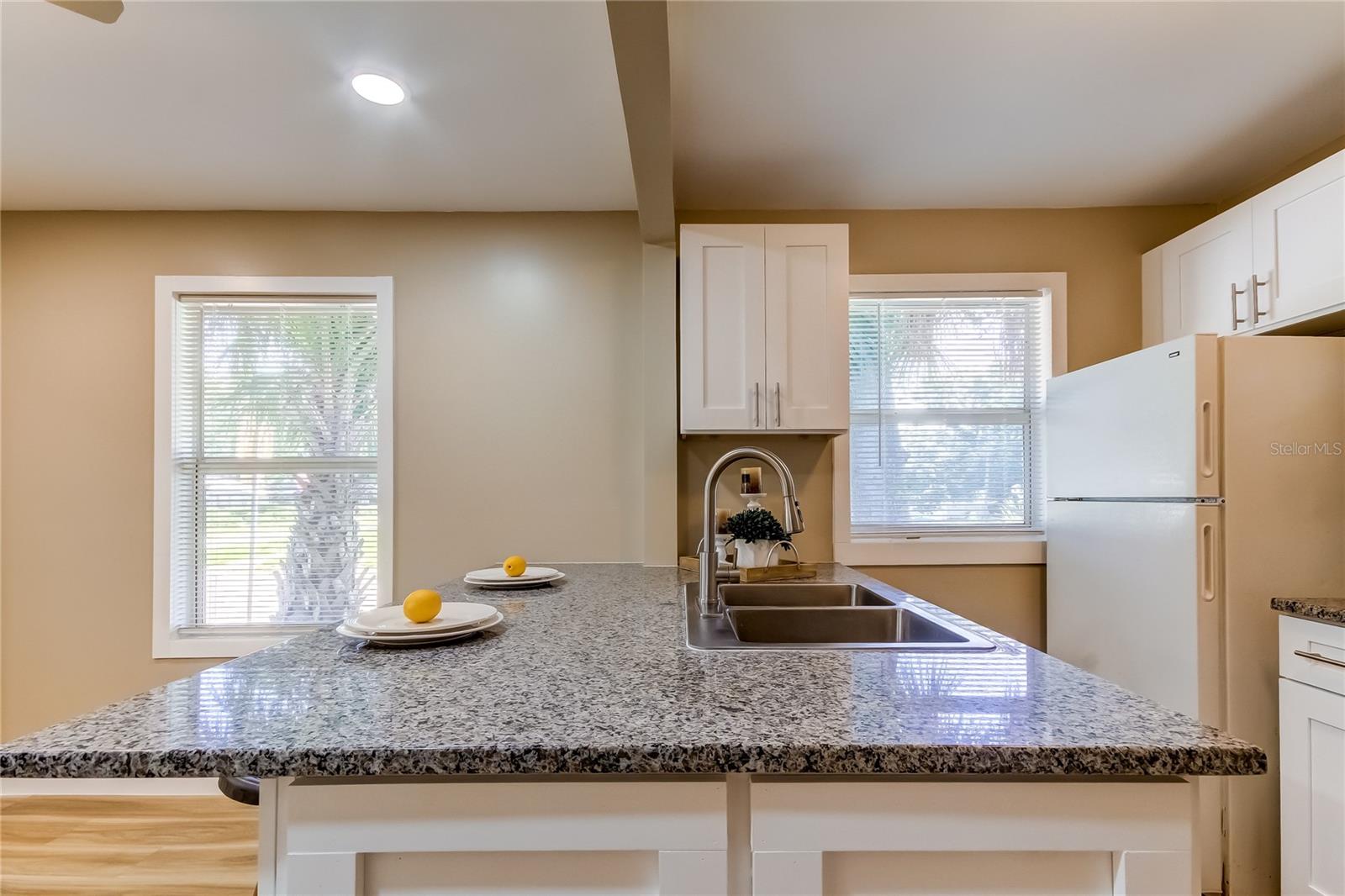 DALYS SUB REV - Residential Lease