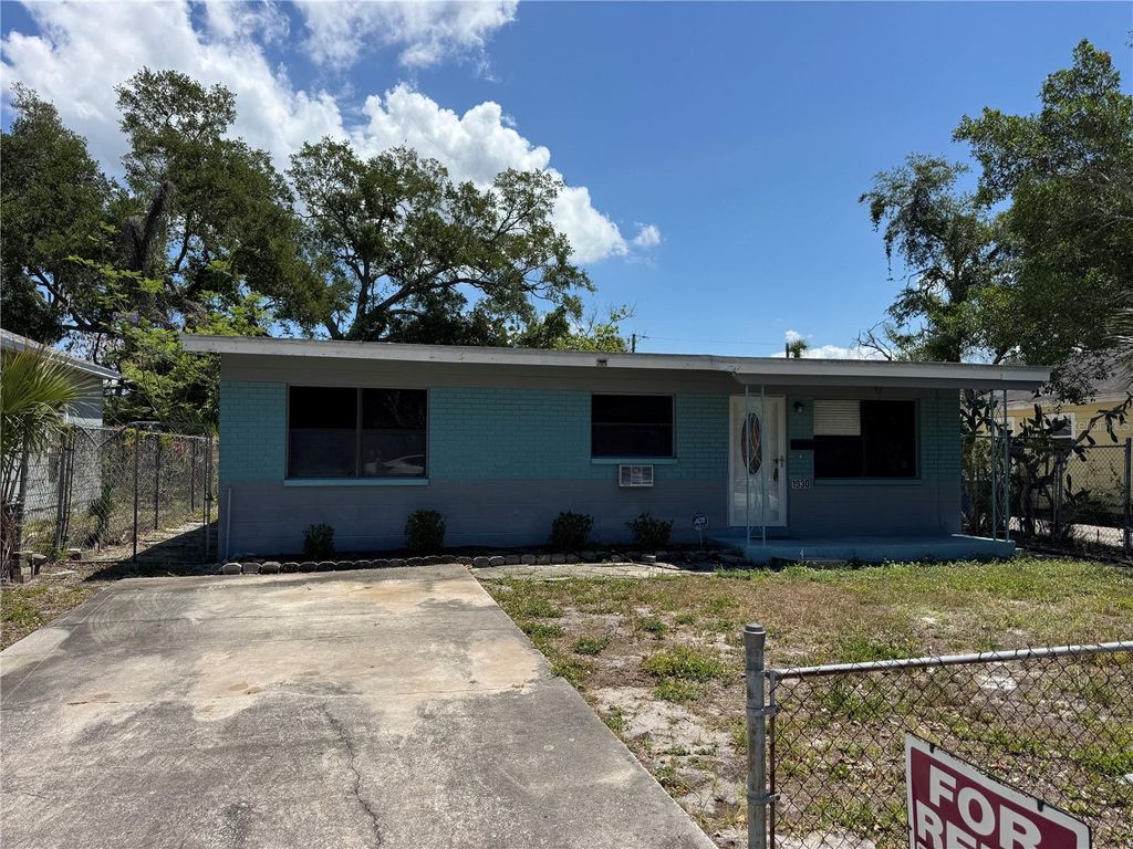 Photo of 1930 Walton Street S, St Petersburg, FL 33712 (MLS # TB8496488)