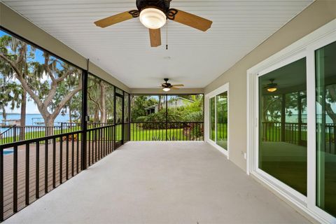 A home in PALM HARBOR