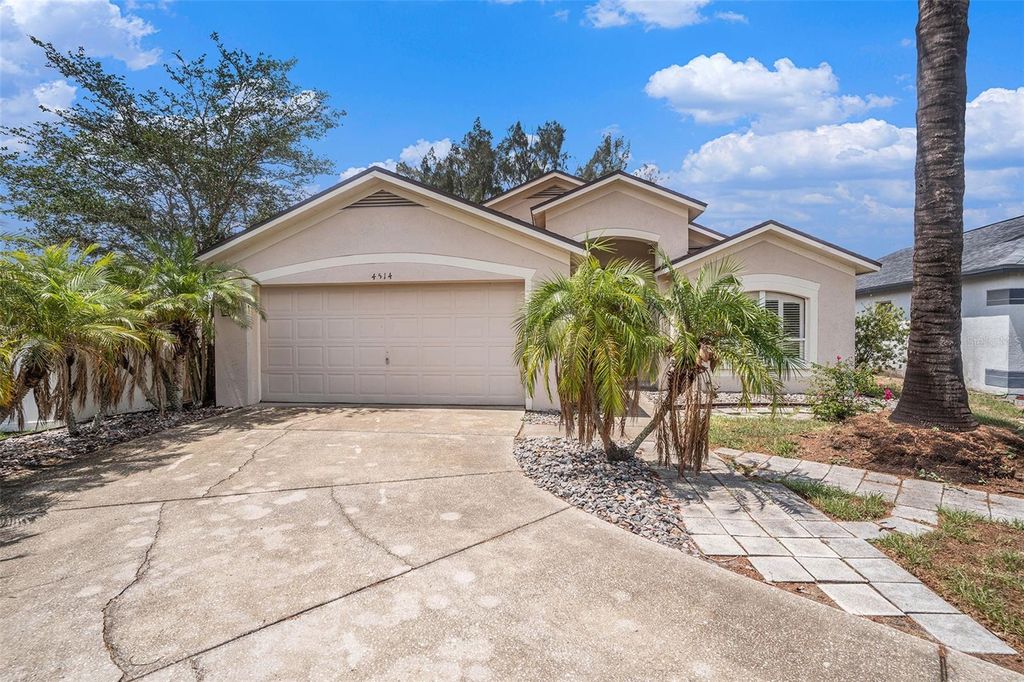 Photo of 4514 Arizona Sun Court, Valrico, FL 33594 (MLS # TB8393211)