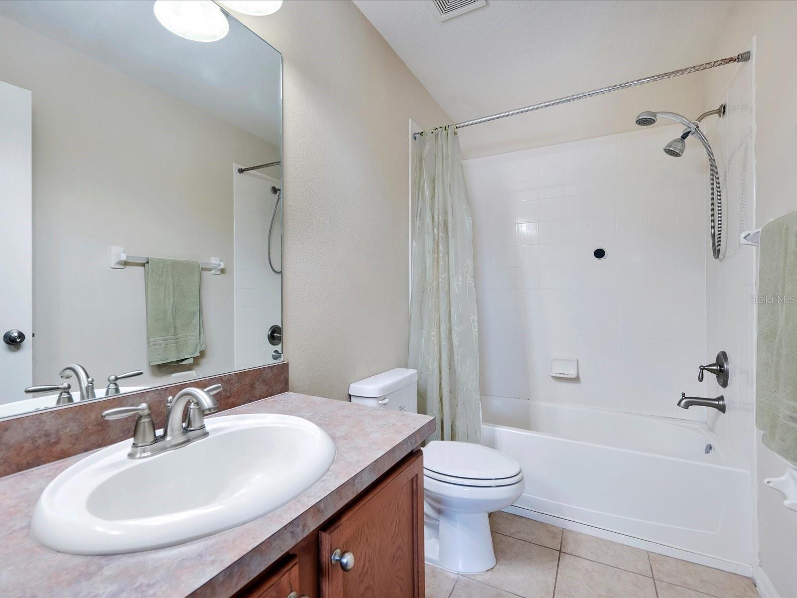VILLAGES AT BRIDGEWATER VILLAGE 6B PH 01 - Residential