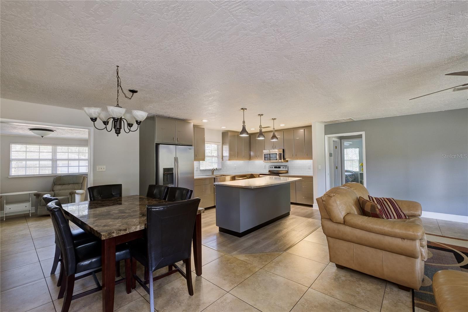 ACREAGE & UNREC - Residential