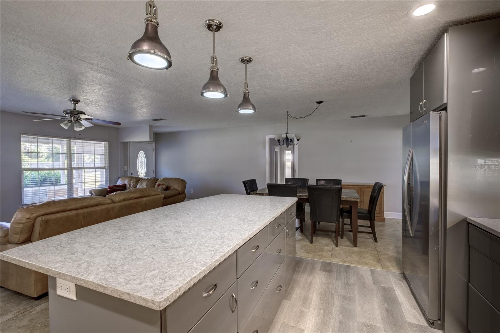 ACREAGE & UNREC - Residential