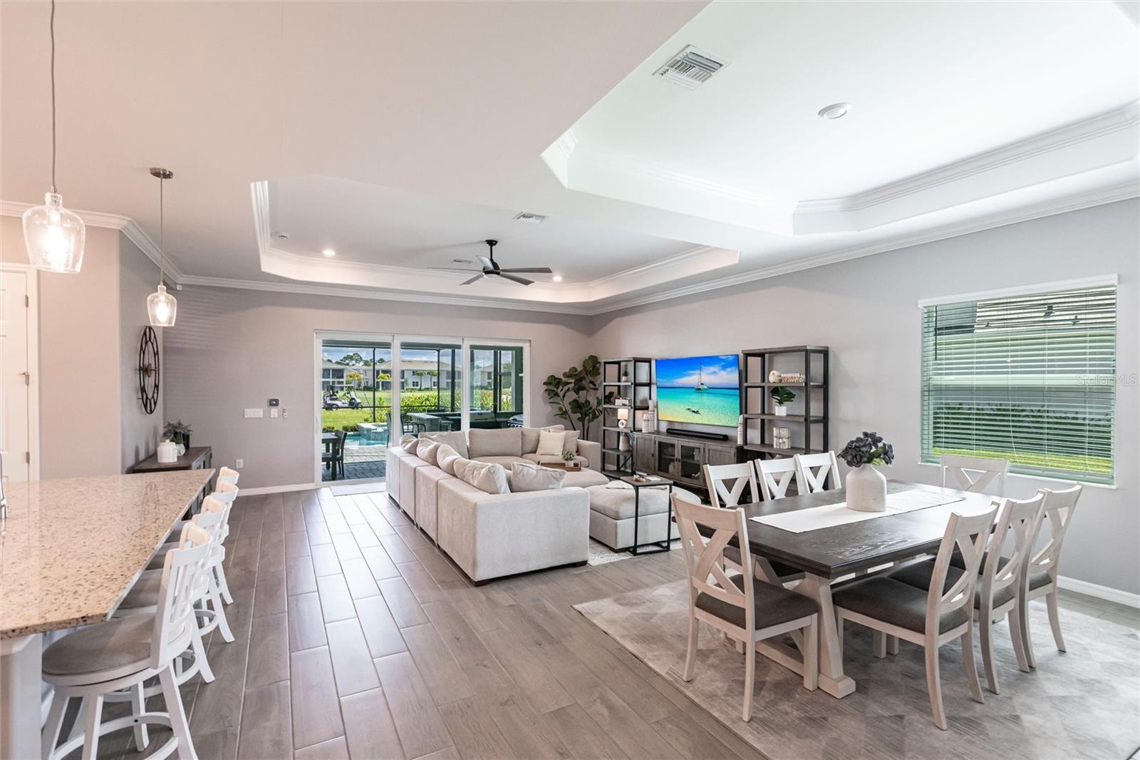 43241 BOARDWALK LOOP