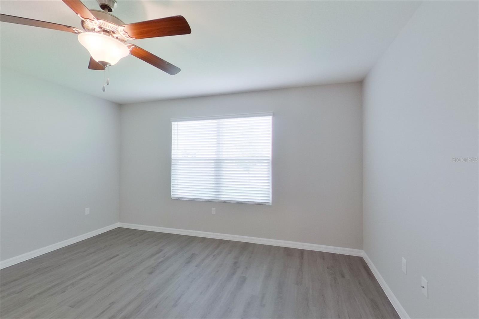 OCALA CROSSINGS - Residential Lease