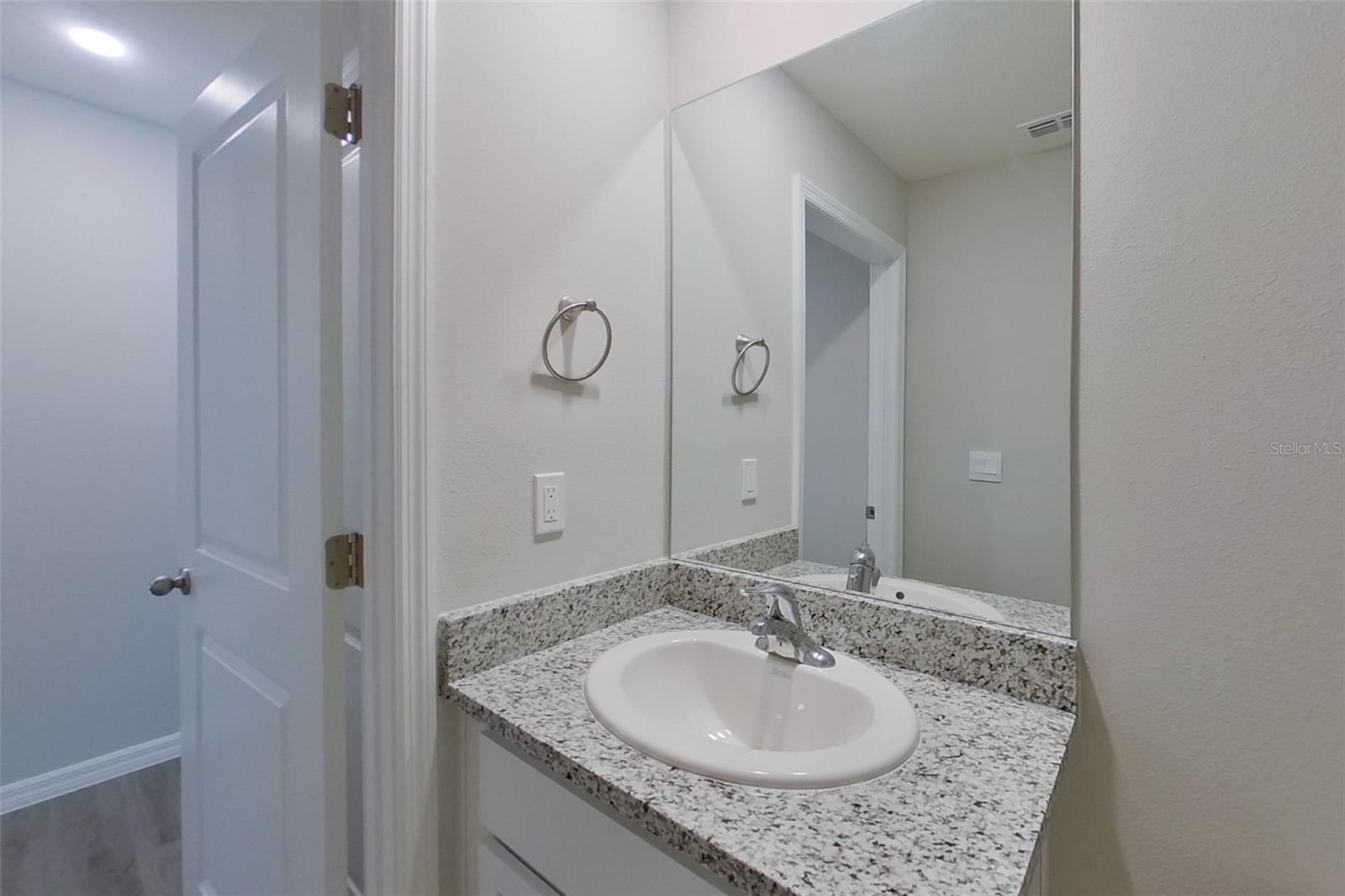 OCALA CROSSINGS - Residential Lease