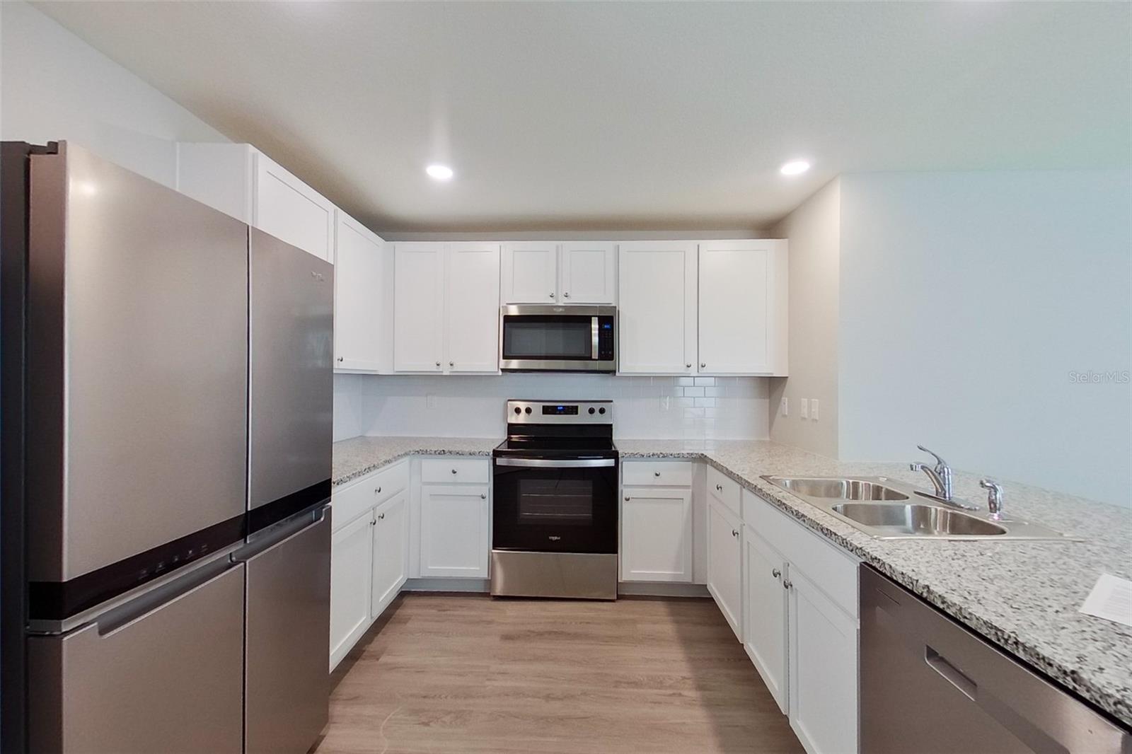 OCALA CROSSINGS - Residential Lease