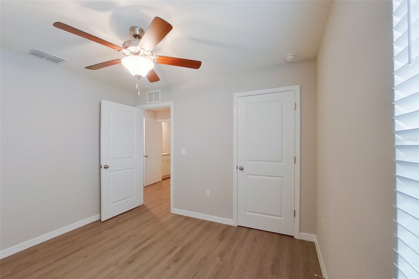 OCALA CROSSINGS - Residential Lease