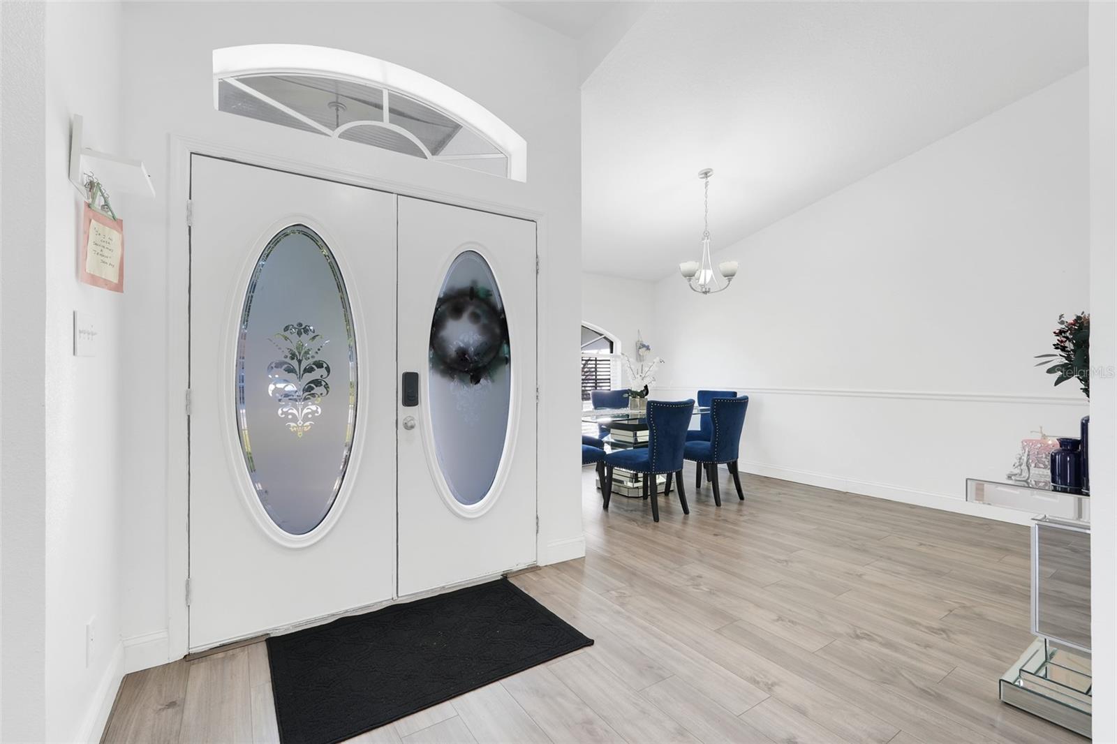 HAMPTON CHASE - Residential