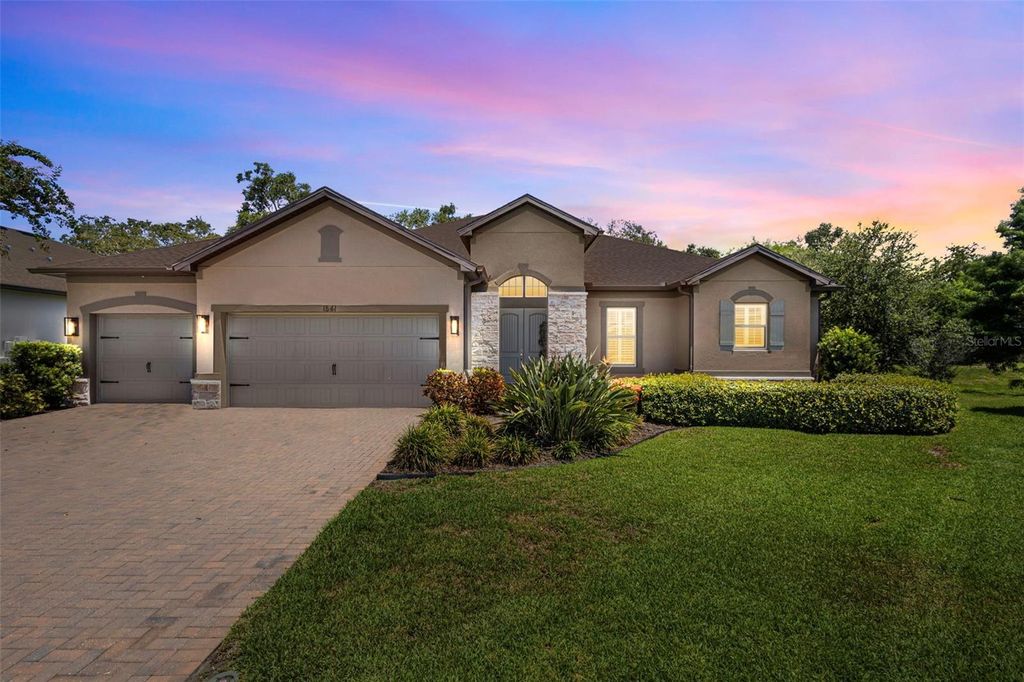 Photo of 1541 Forest Glen Court, Palm Harbor, FL 34683 (MLS # TB8413762)