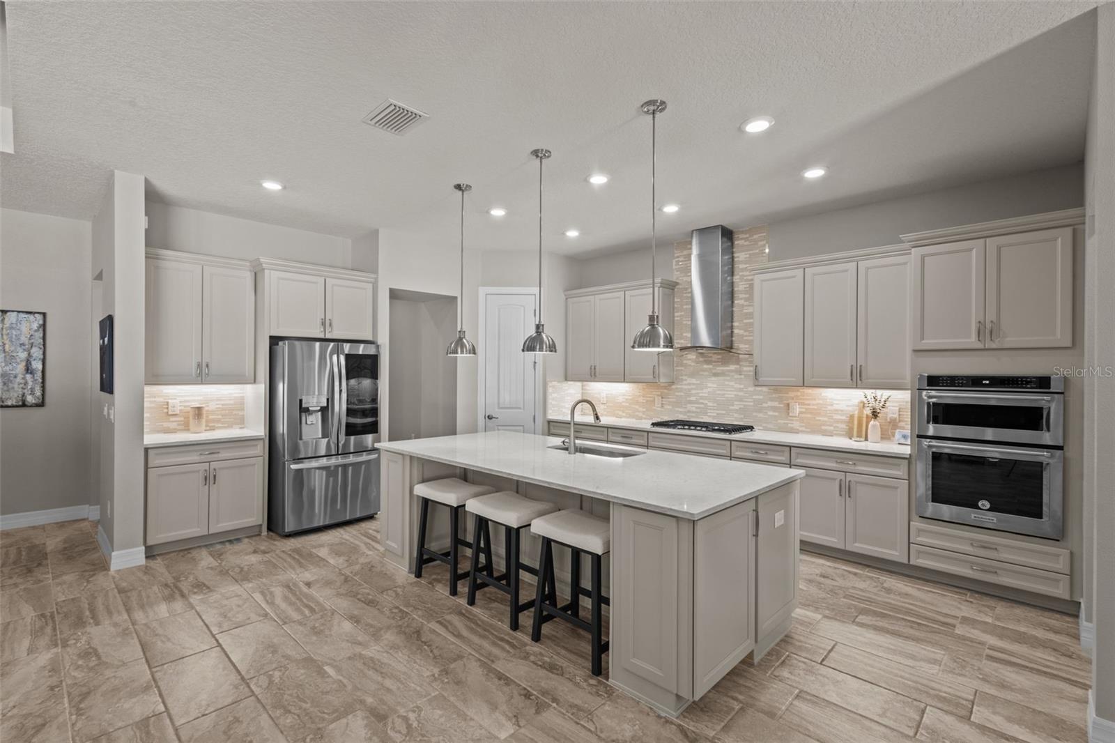 ENCLAVE AT PALM HARBOR - Residential