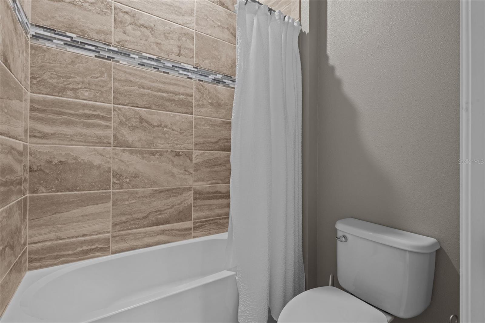 ENCLAVE AT PALM HARBOR - Residential