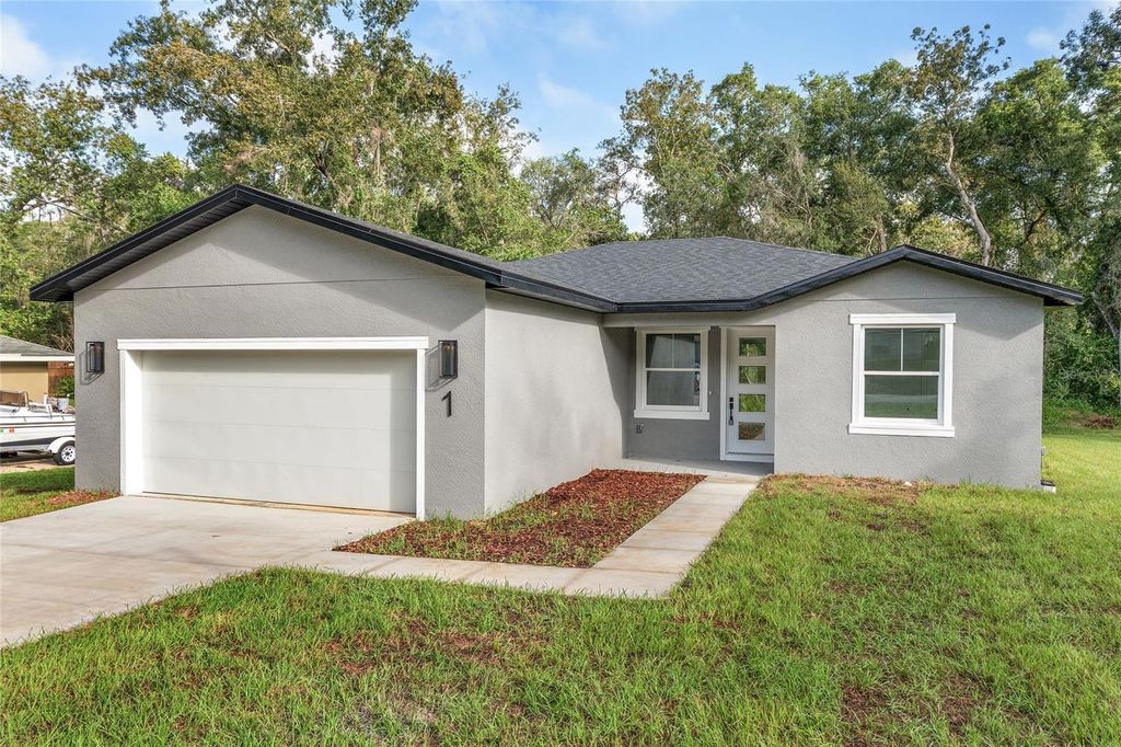 Photo of 1 Juniper Trail Run, Ocala, FL 34480 (MLS # OM711264)