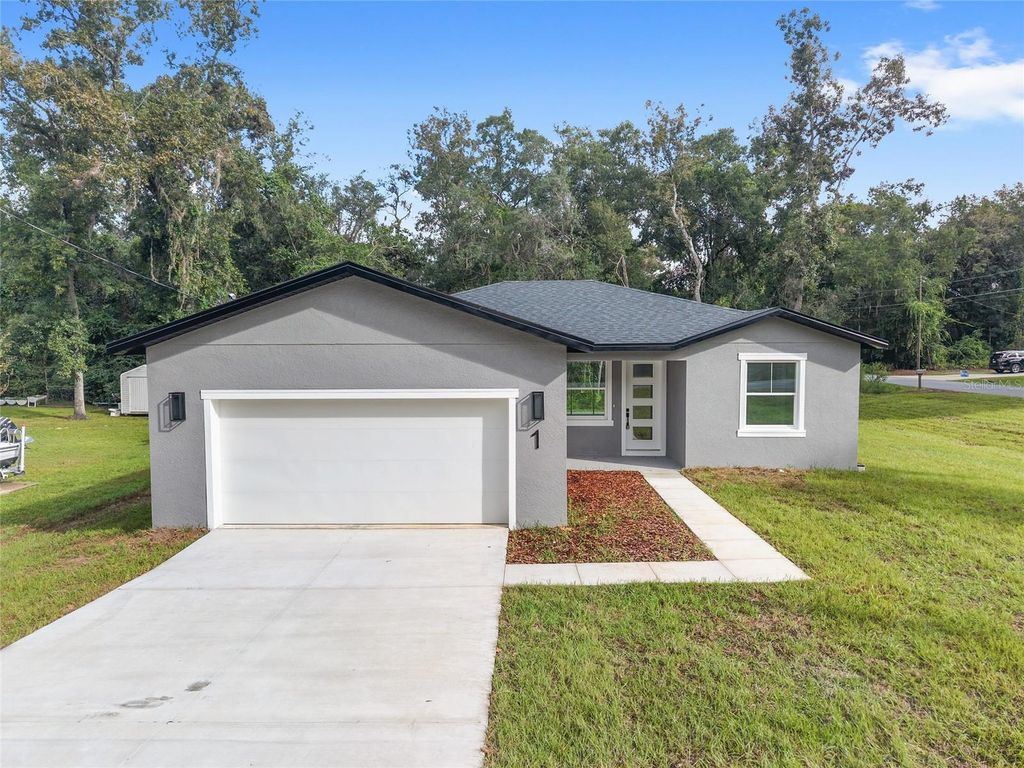 Photo of 1 Juniper Trail Run, Ocala, FL 34480 (MLS # OM711264)
