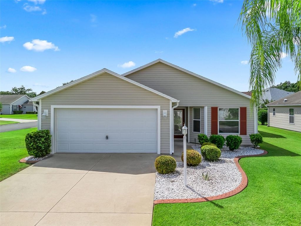 Photo of 2046 Dalecroft Trail, The Villages, FL 32162 (MLS # G5102143)