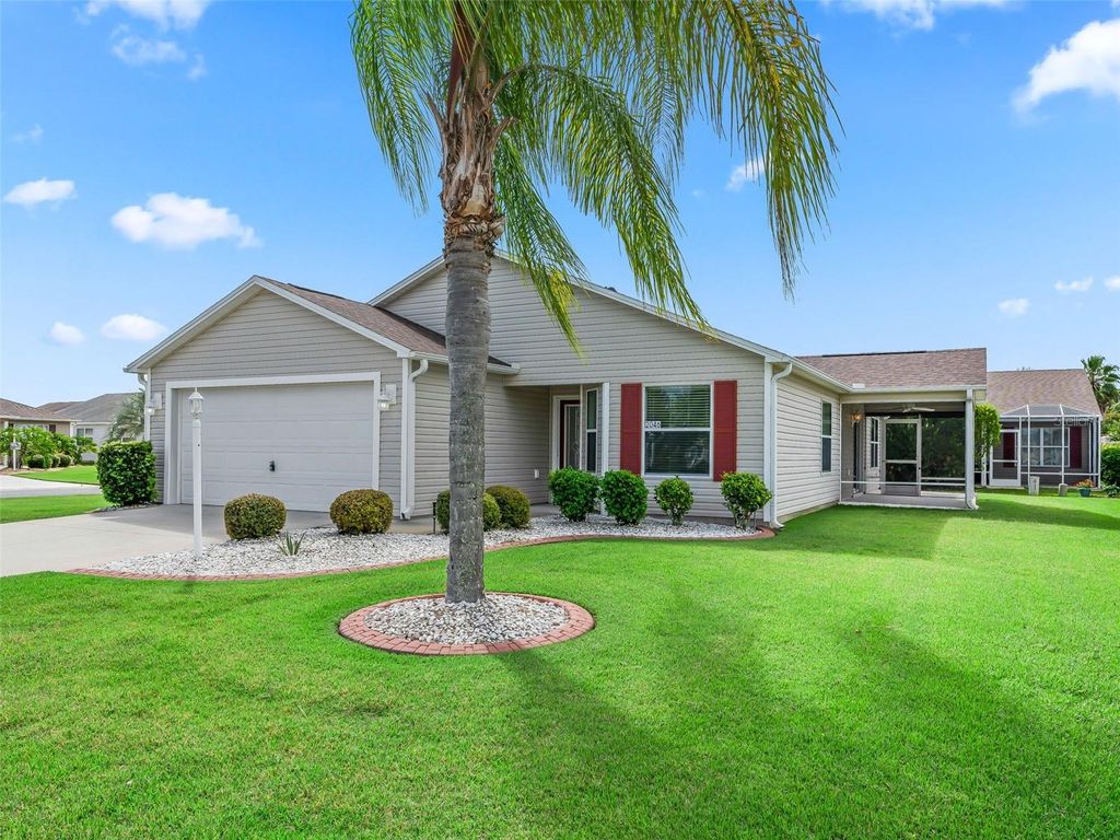 Photo of 2046 Dalecroft Trail, The Villages, FL 32162 (MLS # G5102143)
