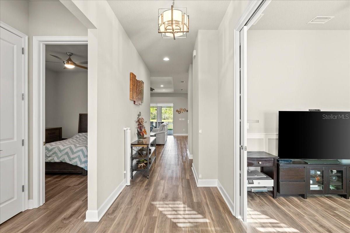 588 MOSAIC BOULEVARD