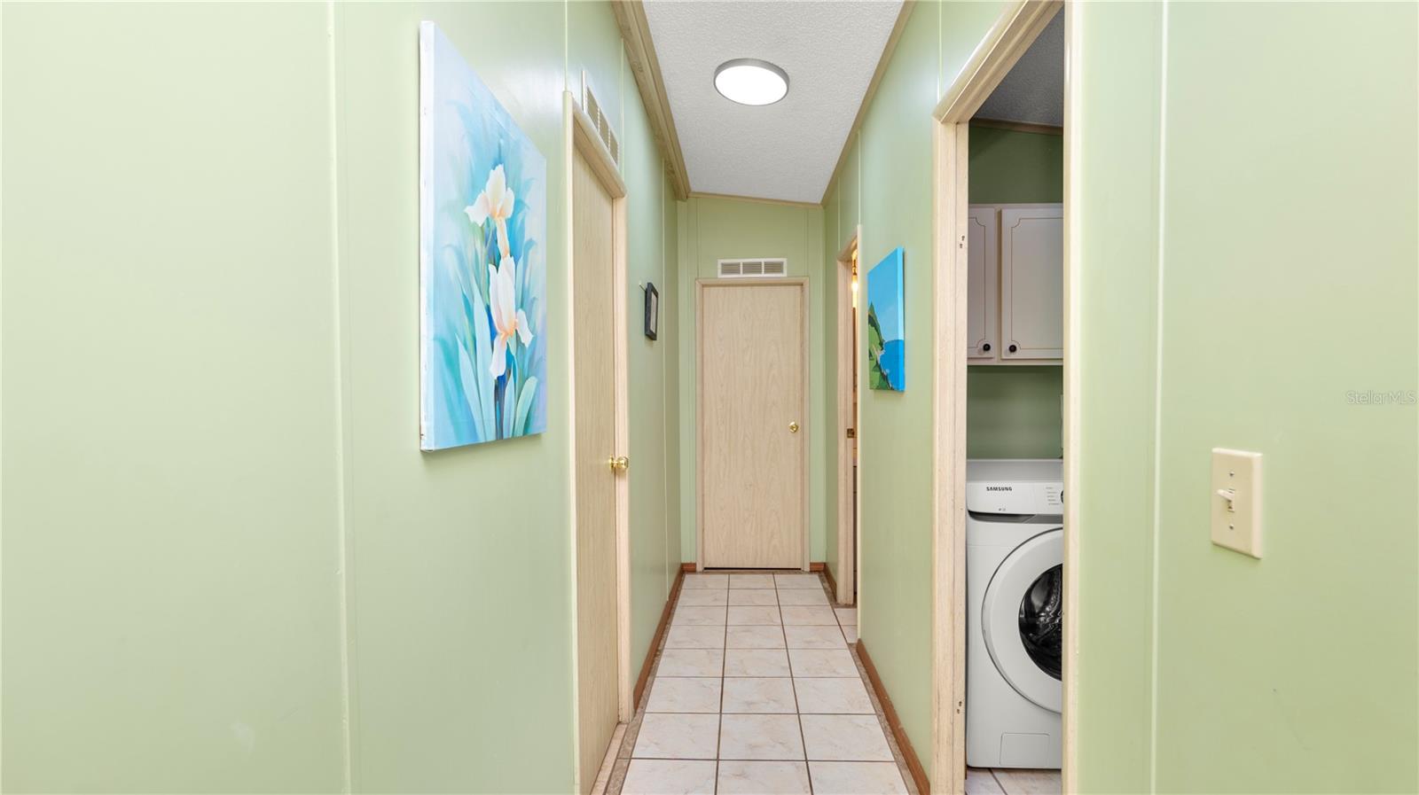 FOXWOOD LAKE ESTATES - Residential