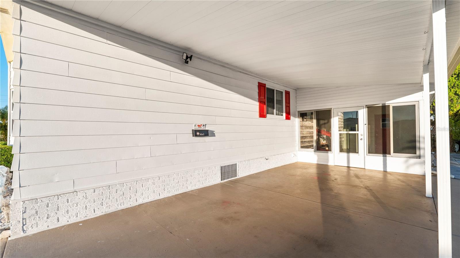 FOXWOOD LAKE ESTATES - Residential