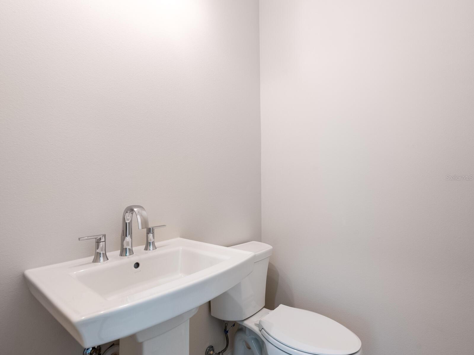 OYSTER BAY ESTATES - Residential