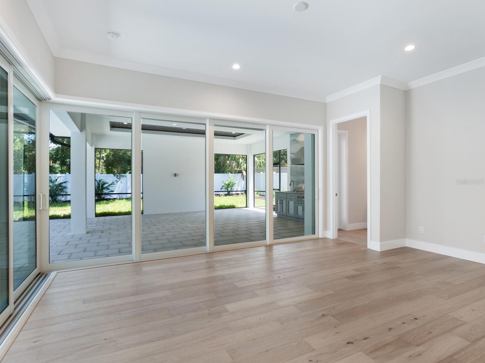 OYSTER BAY ESTATES - Residential