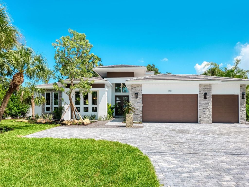 Photo of 1801 Field Road, Sarasota, FL 34231 (MLS # A4653272)