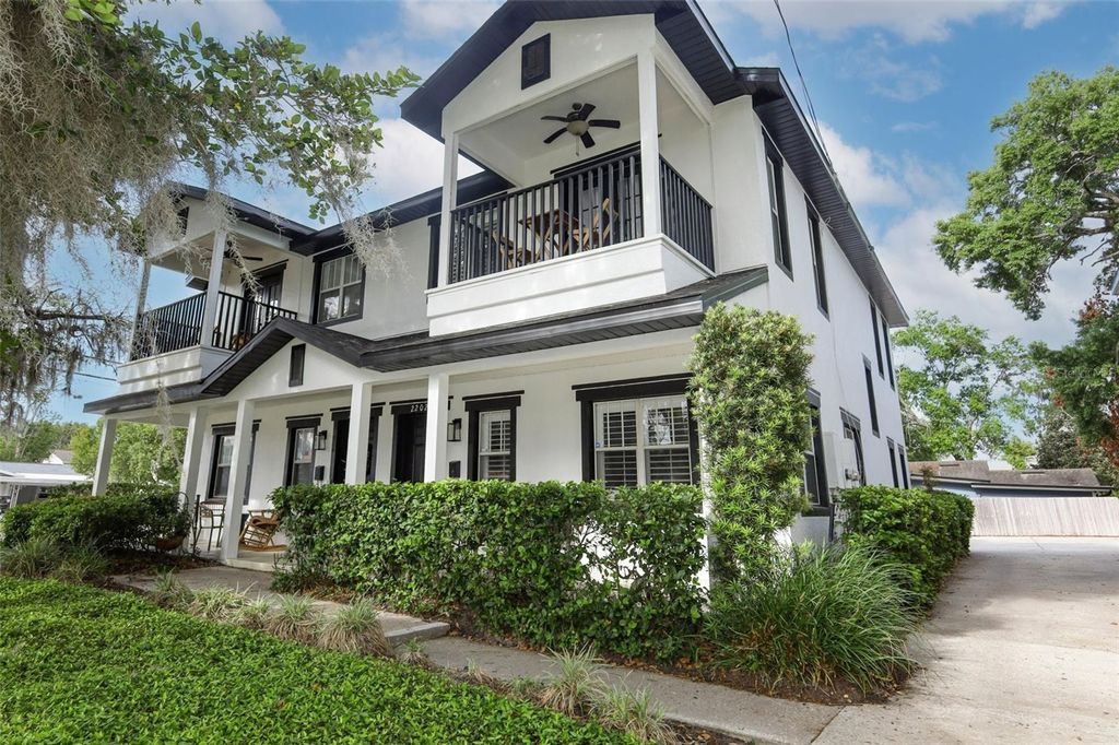 Photo of 2202 Elizabeth Avenue #B, Orlando, FL 32804 (MLS # O6396501)