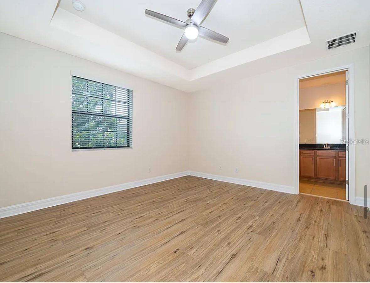 EAGLE CRK VILLAGE L PH 1 - Residential Lease