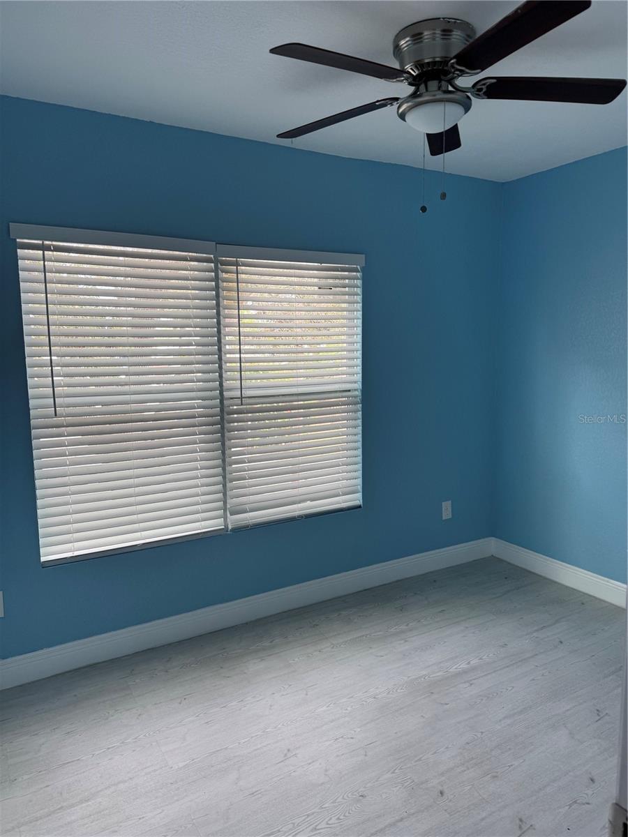 S 150FT OF N 525FT OF E 100FT OF W 830FT OF SW 1/4 - Residential Income