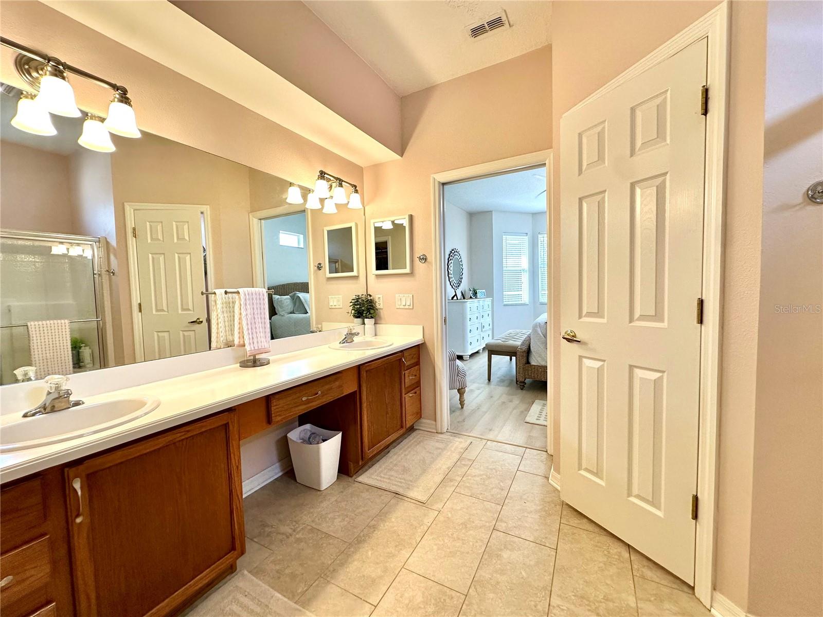 GROVES PH III - Residential