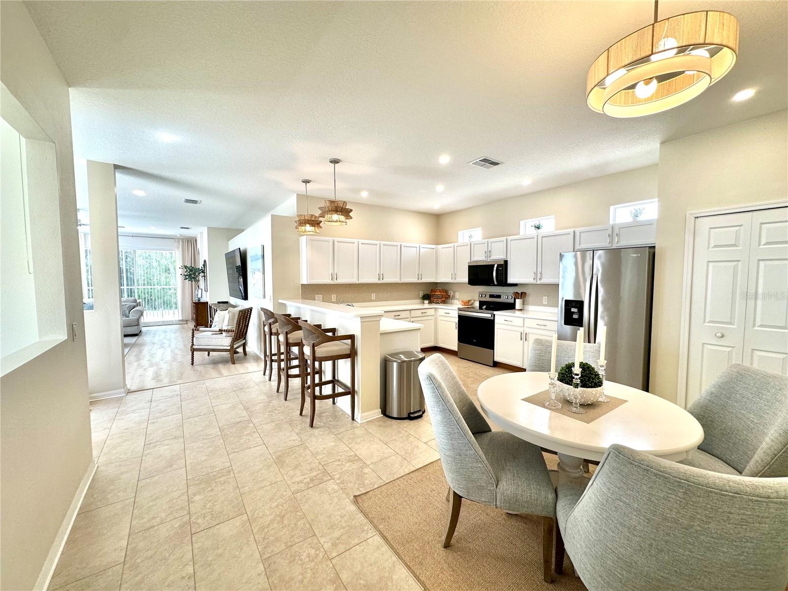 GROVES PH III - Residential