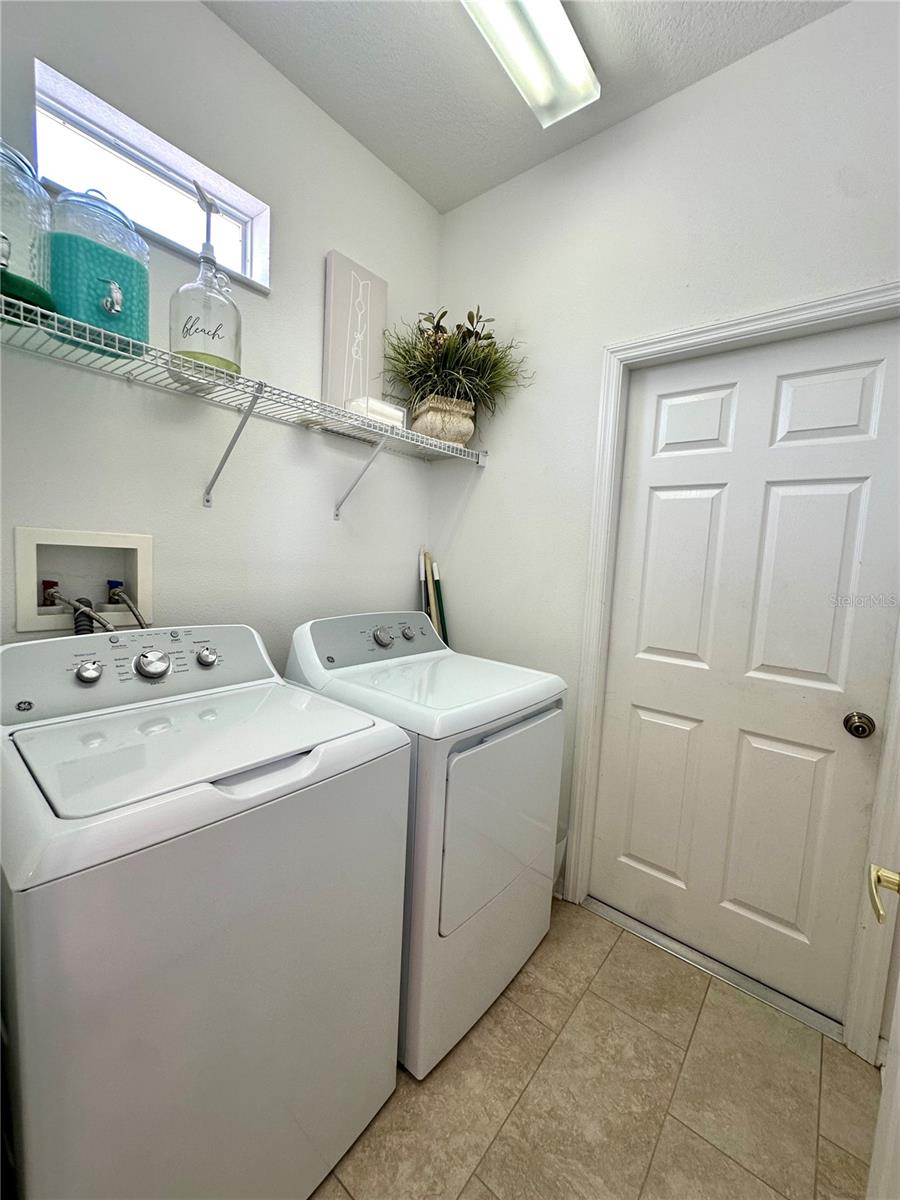 GROVES PH III - Residential