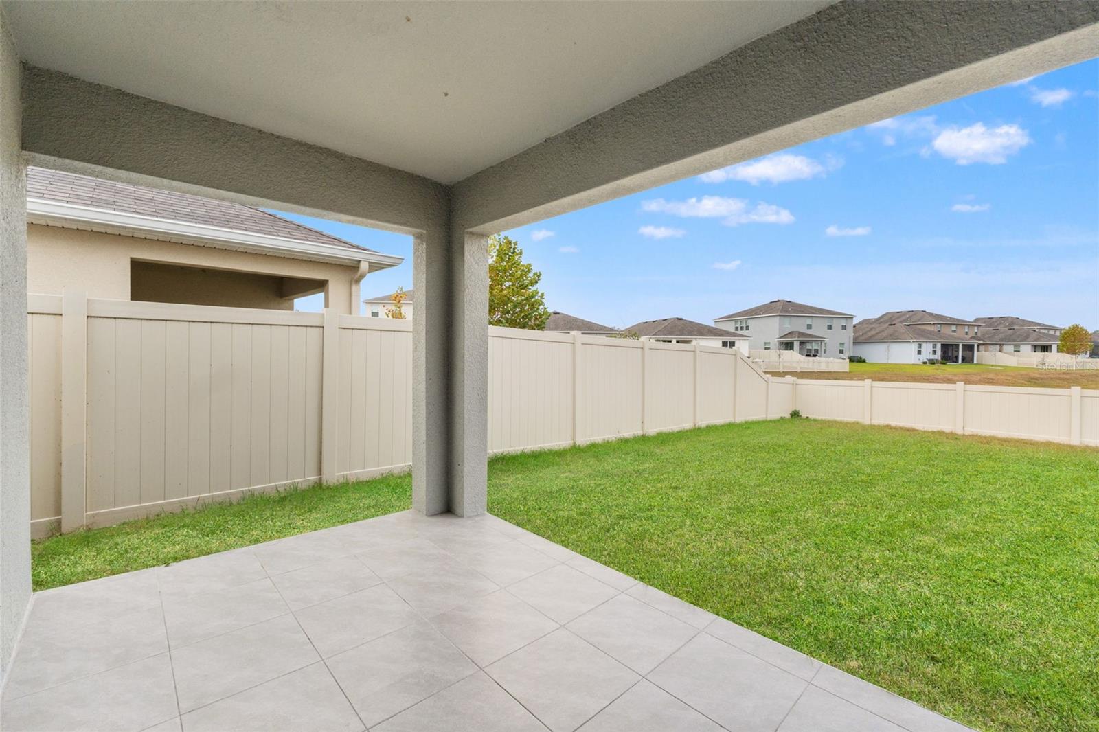 WATERFORD PHASE 1 - Residential Lease