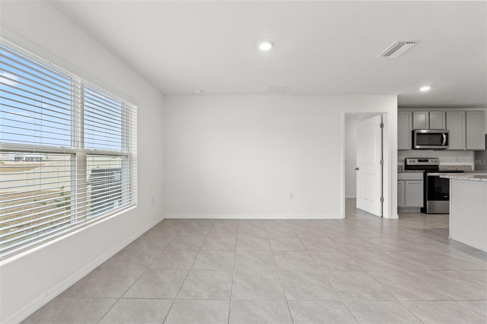 WATERFORD PHASE 1 - Residential Lease